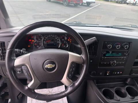 2017 Chevrolet Express LT 3500