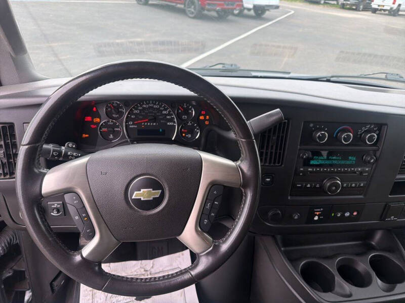 2017 Chevrolet Express LT 3500