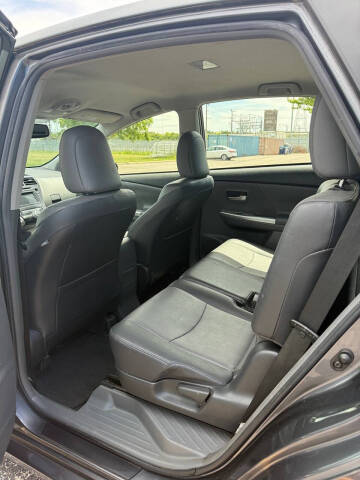 2012 Toyota Prius v Five