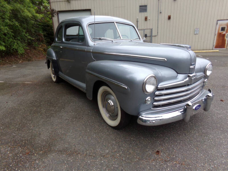 1948 Ford Deluxe