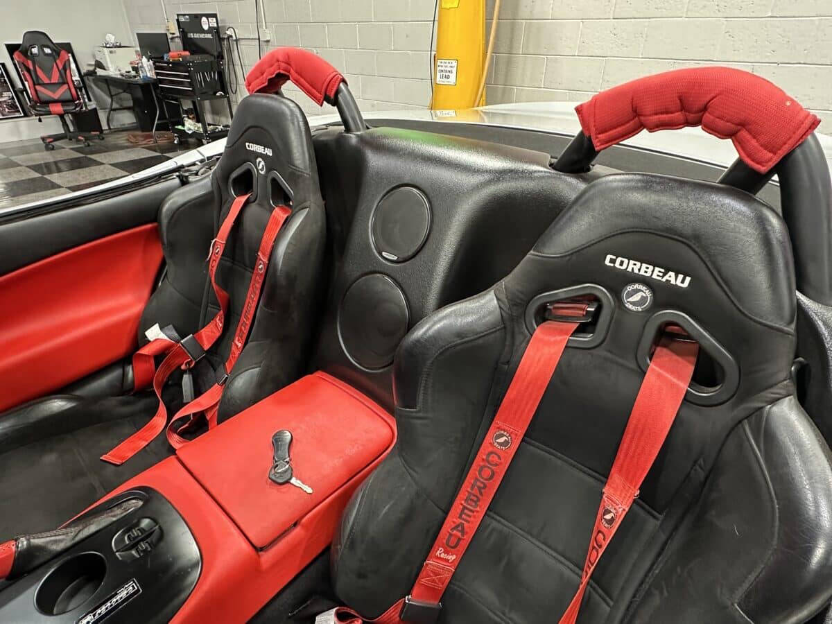 2005 Dodge Viper 19