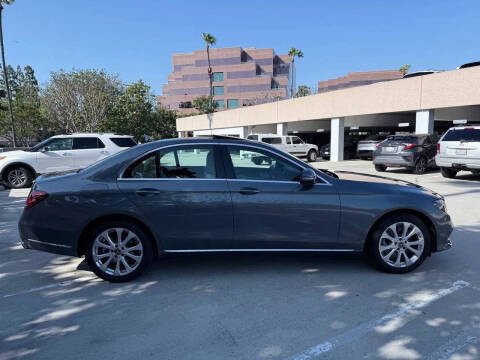 2018 Mercedes-Benz E-Class E 300