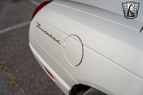 2002 Ford Thunderbird Deluxe