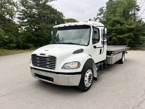 2017 Freightliner M2 106