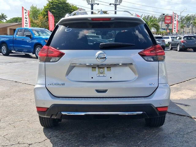 2019 Nissan Rogue SV