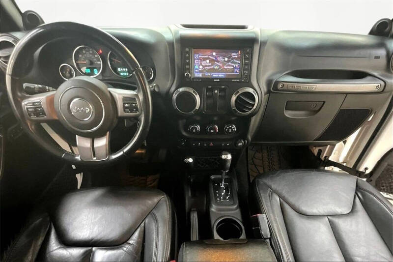 2013 Jeep Wrangler Sahara