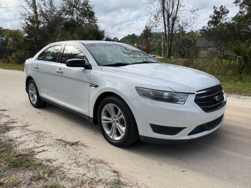 2016 Ford Taurus SE