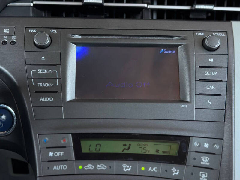 2014 Toyota Prius Two