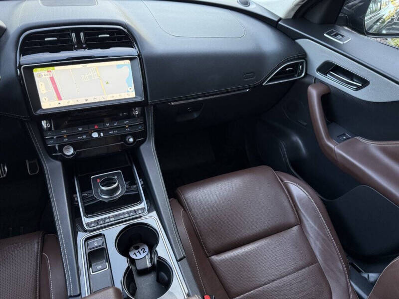 2017 Jaguar F-PACE S