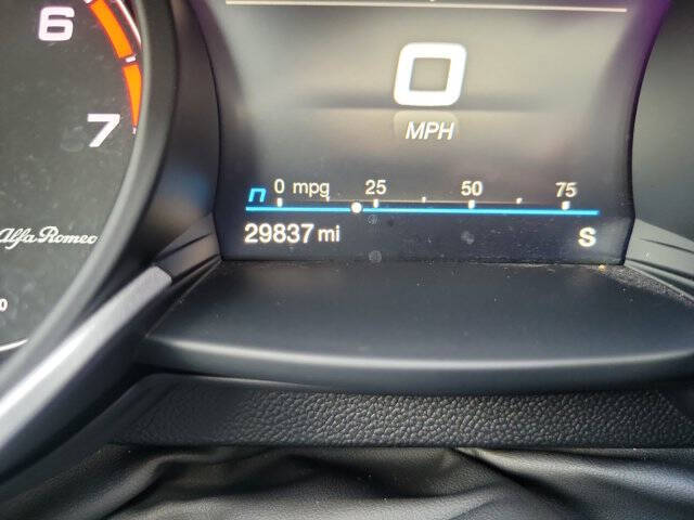 2022 Alfa Romeo Stelvio Ti