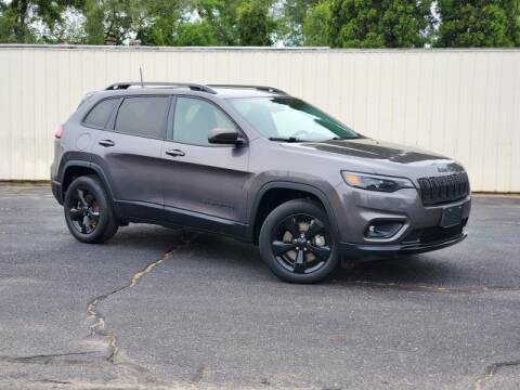 2019 Jeep Cherokee for sale at Miller Auto Sales in Saint Louis MI