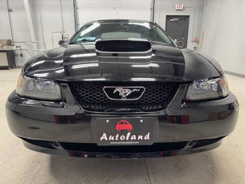 2003 Ford Mustang