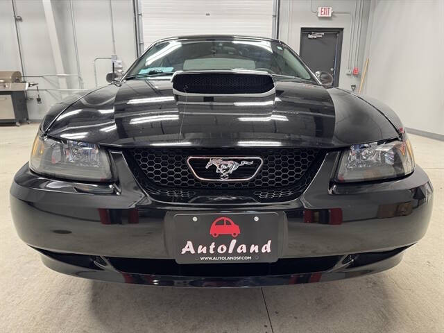 2003 Ford Mustang