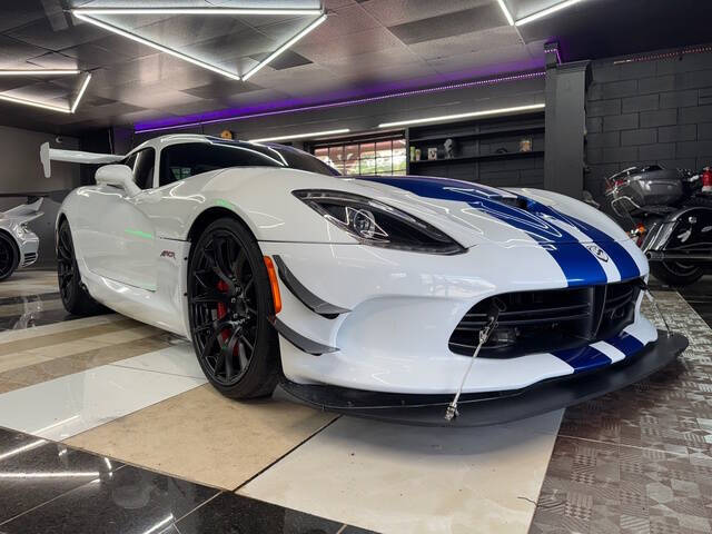 2016 Dodge Viper GTC