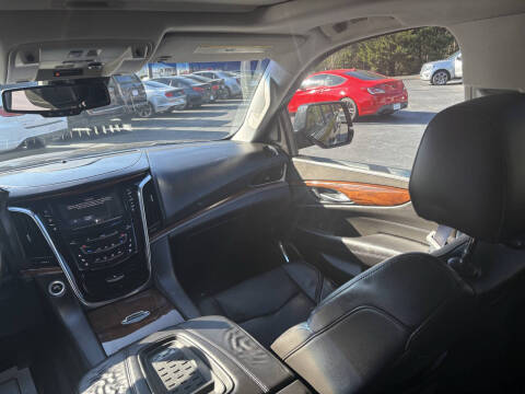 2016 Cadillac Escalade ESV Luxury Collection