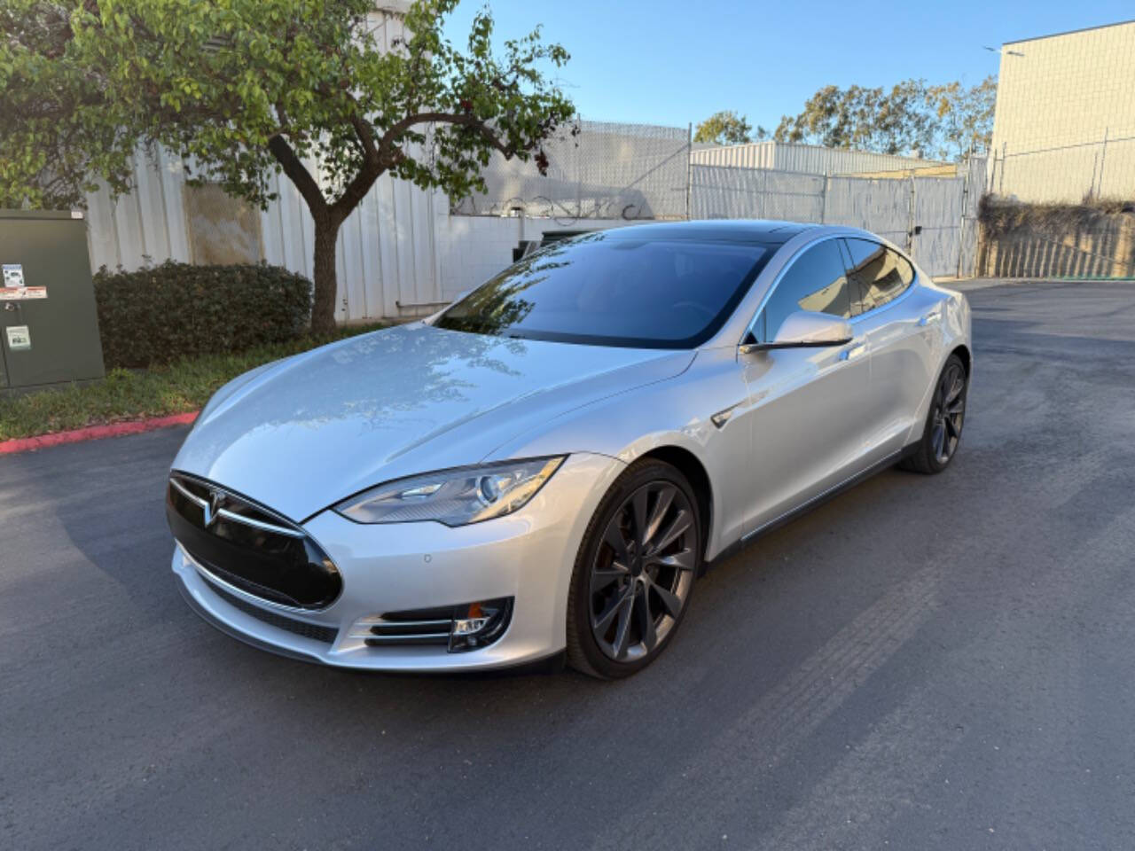 Silver 2013 Tesla Model S Performance Performance 4dr Liftback 2