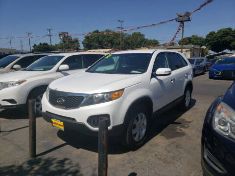 2011 Kia Sorento for sale at L & M MOTORS in Santa Maria CA