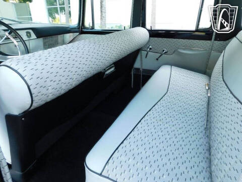 1957 Packard Clipper