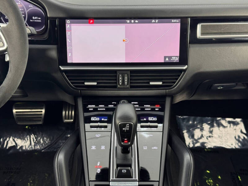 2021 Porsche Cayenne GTS Coupe