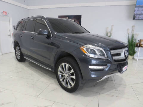 2013 Mercedes-Benz GL-Class for sale at Dealer One Auto Credit in Oklahoma City OK