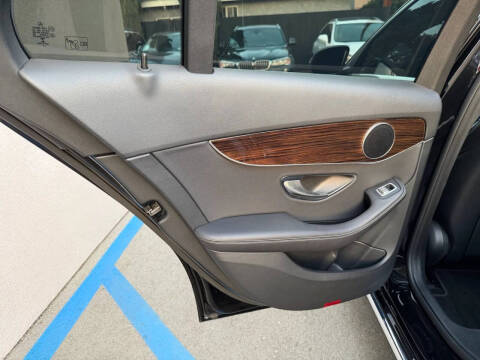 2020 Mercedes-Benz C-Class C 300