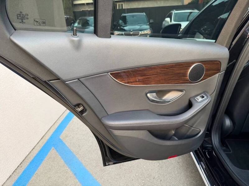 2020 Mercedes-Benz C-Class C 300