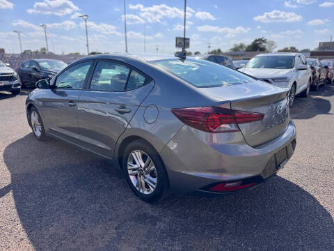 2019 Hyundai Elantra SEL