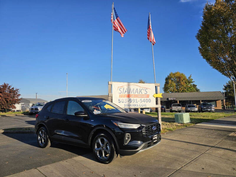 2025 Ford Escape ST-Line Select's photo