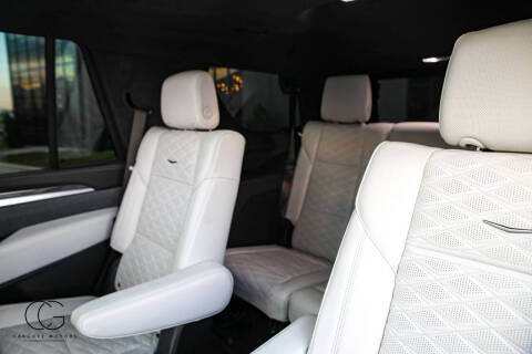 2025 Cadillac Escalade-V