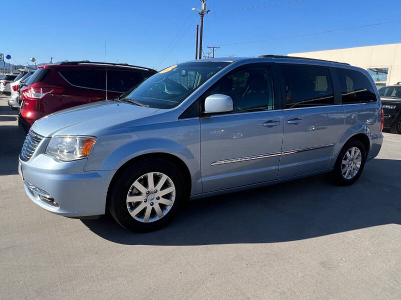 2016 Chrysler Town and Country for sale in El Paso, TX