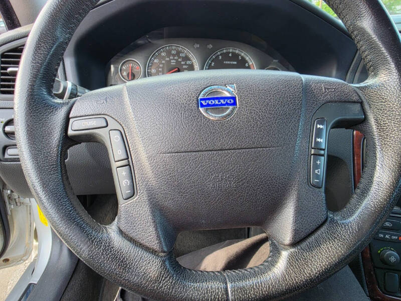 2007 Volvo V70 2.4