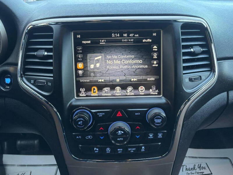 2017 Jeep Grand Cherokee Laredo