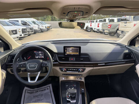 2019 Audi Q5 quattro Premium 45 TFSI