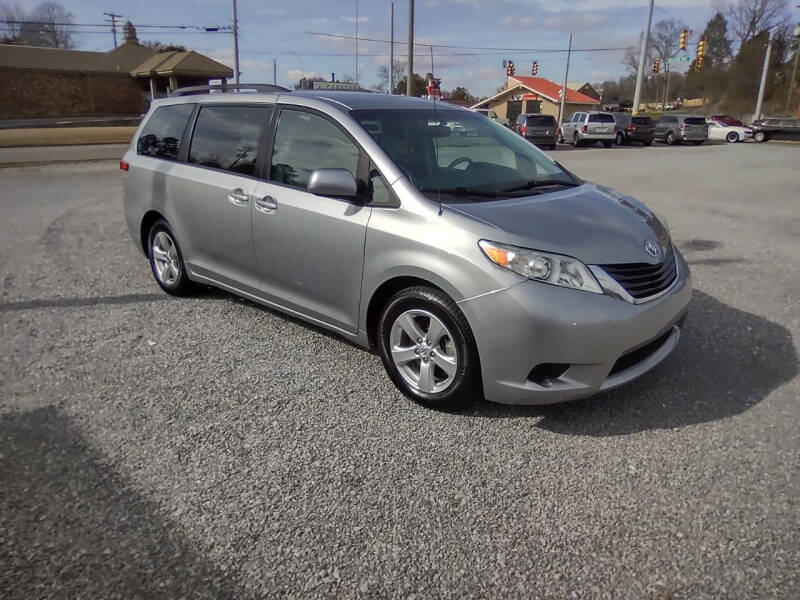 2013 Toyota Sienna for sale at Wholesale Auto Inc in Athens TN