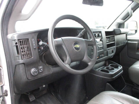 2018 Chevrolet Express 2500