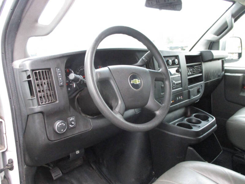 2018 Chevrolet Express 2500