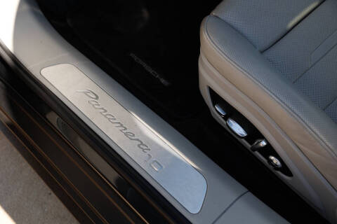 2020 Porsche Panamera