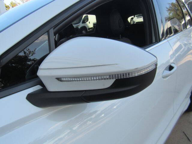 2022 Audi Q4 e-tron quattro Premium Plus 50