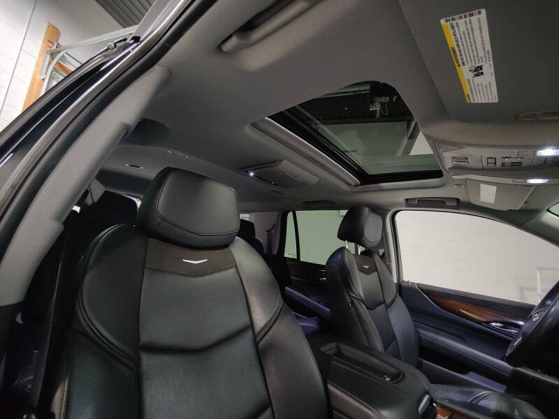 2020 Cadillac Escalade Premium Luxury