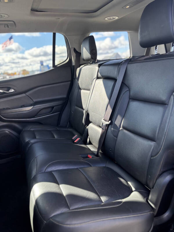 2019 GMC Acadia SLT-1