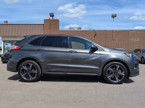 2019 Ford Edge ST