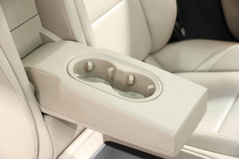 2022 Porsche Taycan 4 Cross Turismo