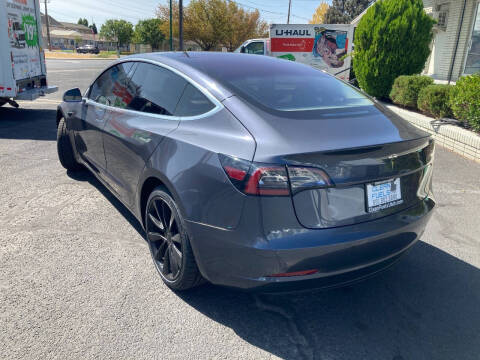 2018 Tesla Model 3 Long Range