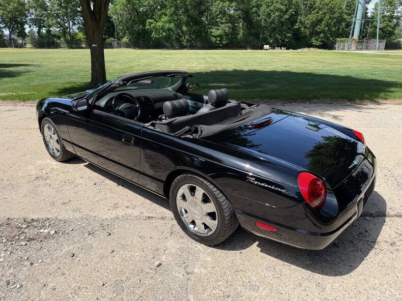2002 Ford Thunderbird Deluxe