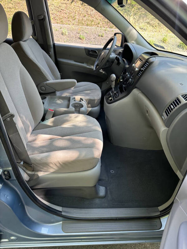 2010 Kia Sedona