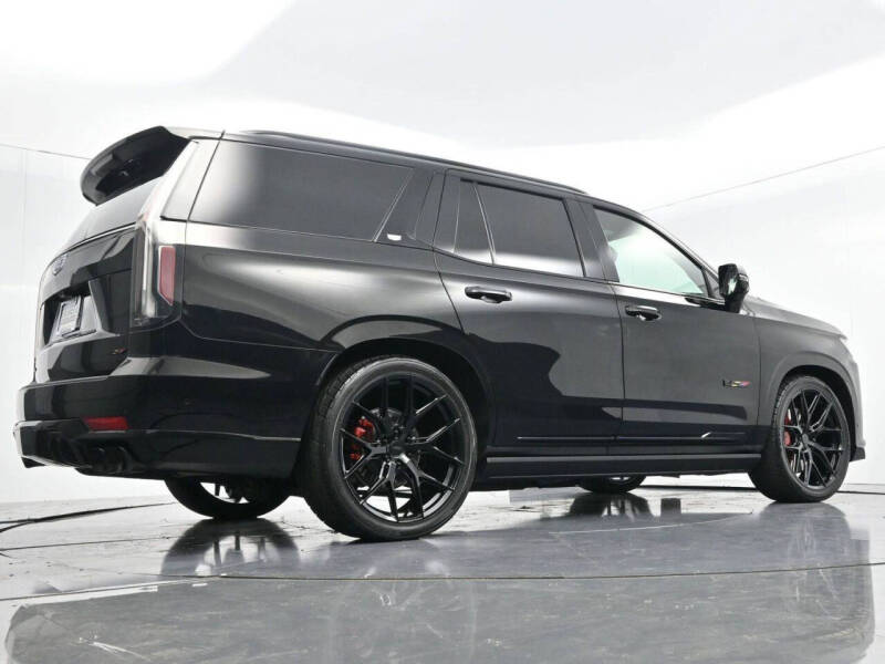 2024 Cadillac Escalade-V
