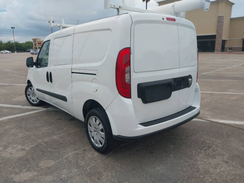 2021 RAM Promaster City SLT photo 6