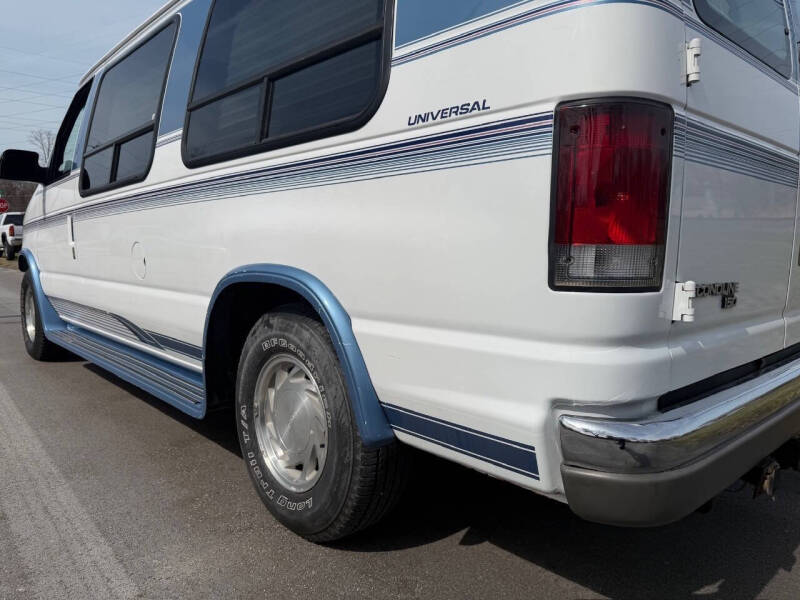 1996 Ford E-Series