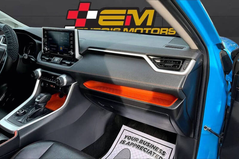 2019 Toyota RAV4 Adventure