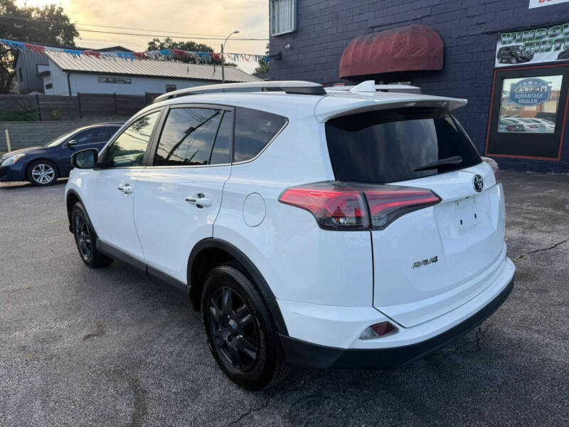 2017 Toyota RAV4 LE